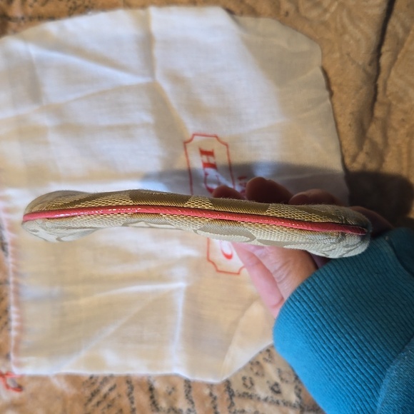 Coach change purse 10 and Pinky purple color - Picture 4 of 7